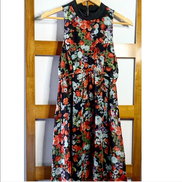 BCBGeneration sleeveless dress - Picture 1 of 3